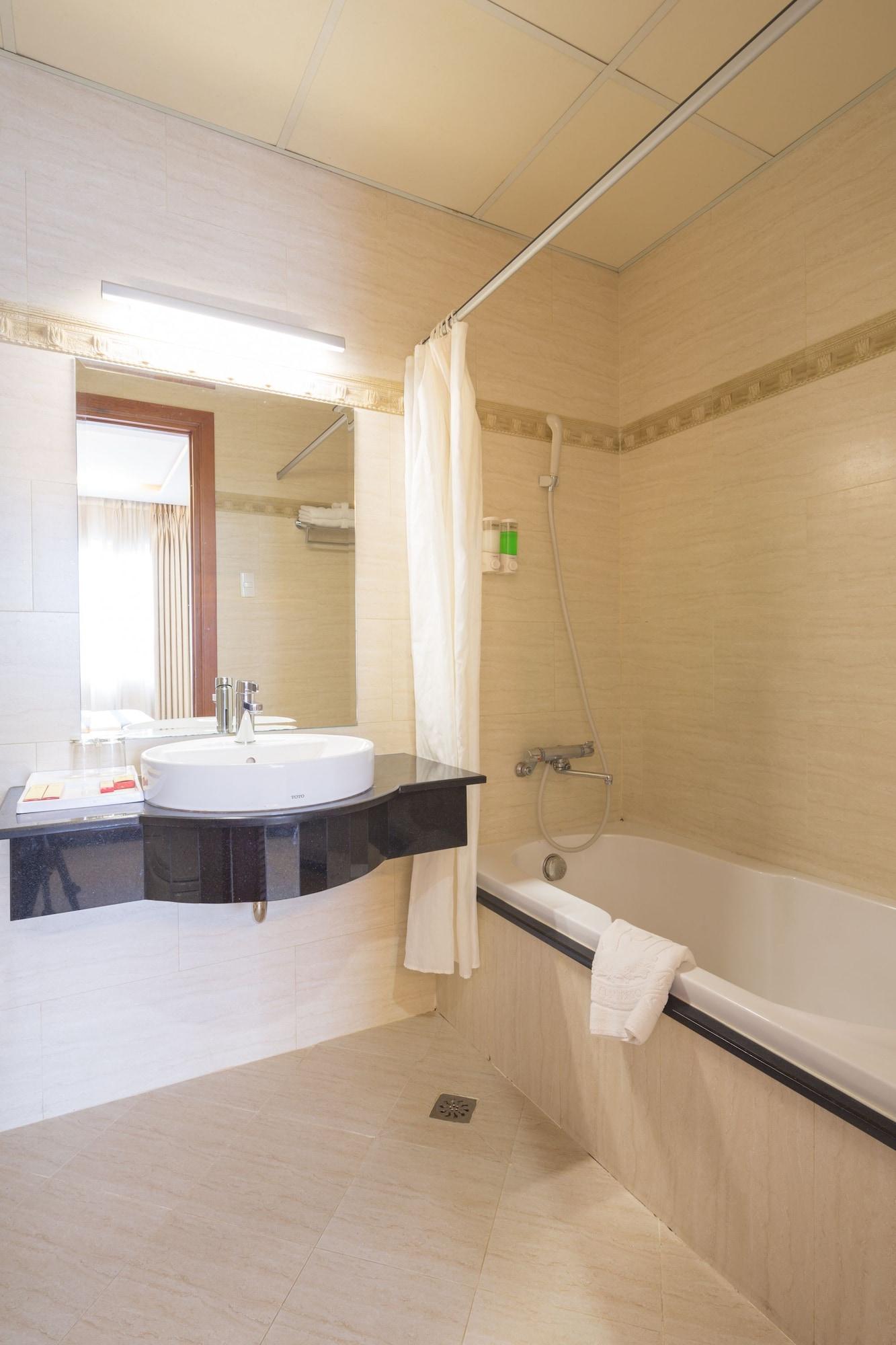 Gia Vien Hotel Хошимин Екстериор снимка